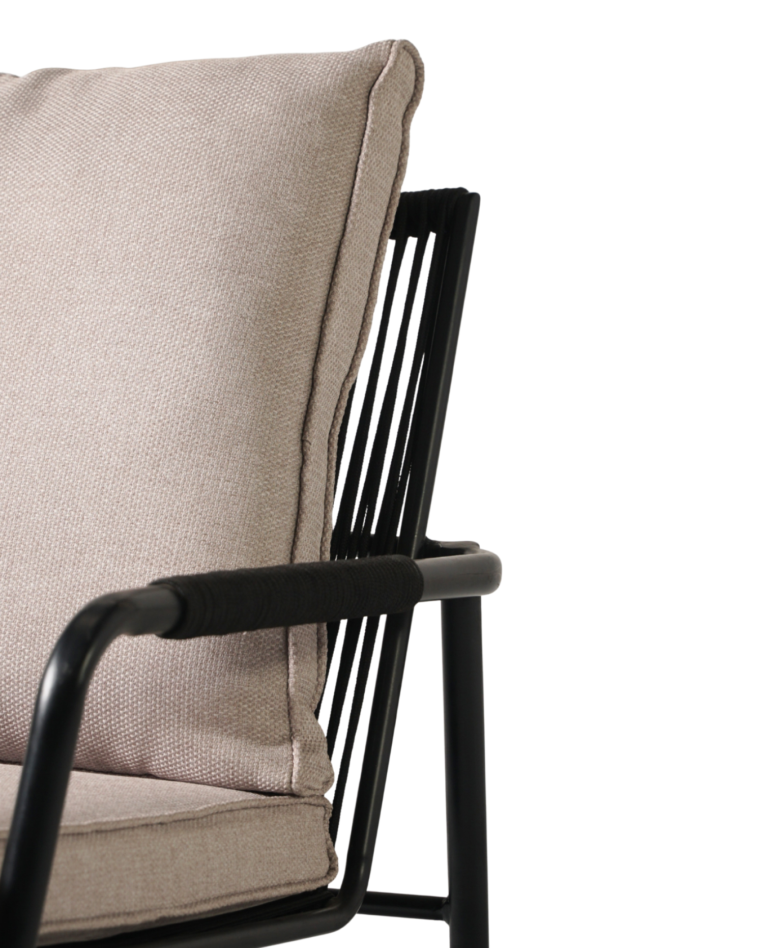 NOVALITE LOUNGE CHAIR - 4