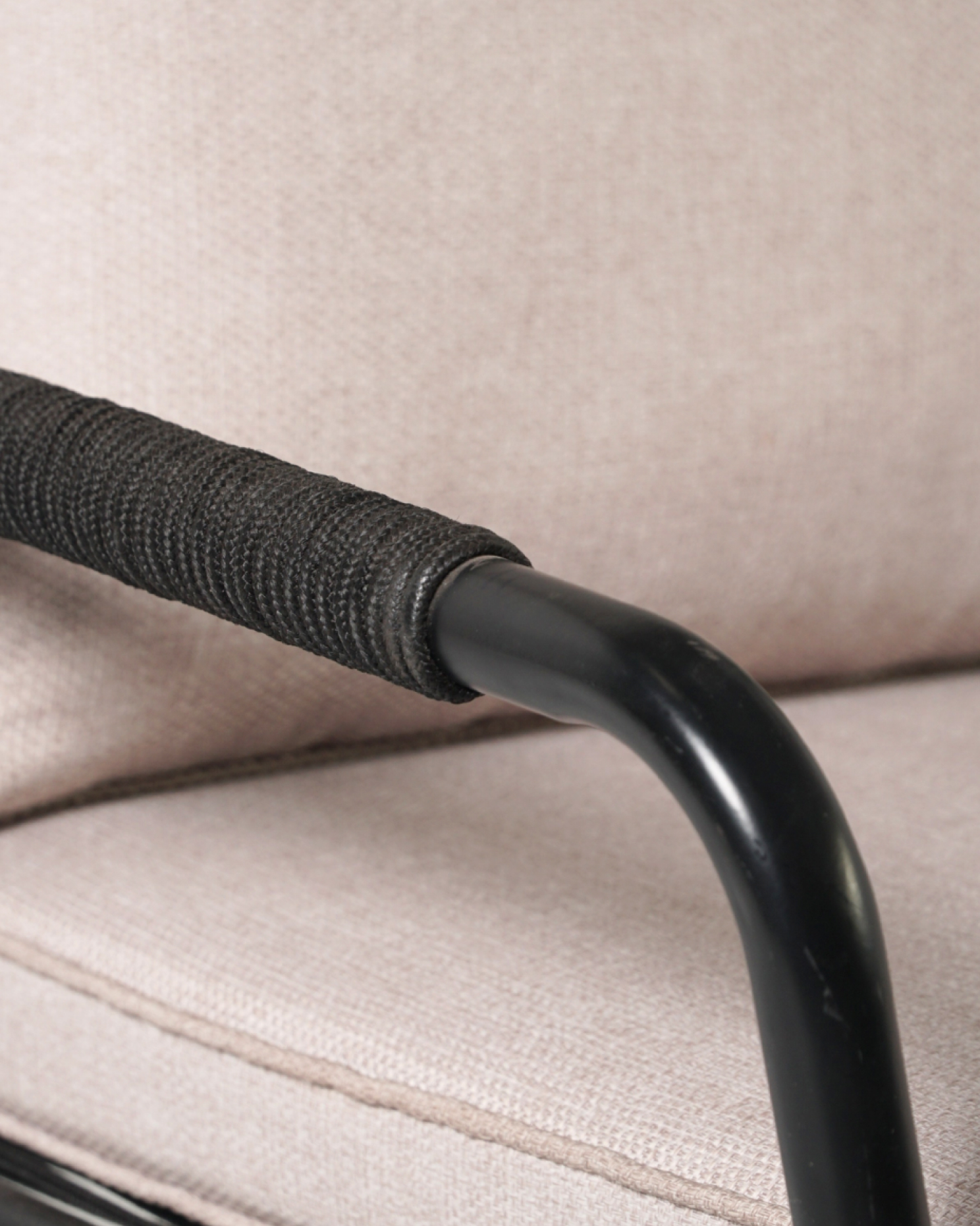 NOVALITE LOUNGE CHAIR - 5